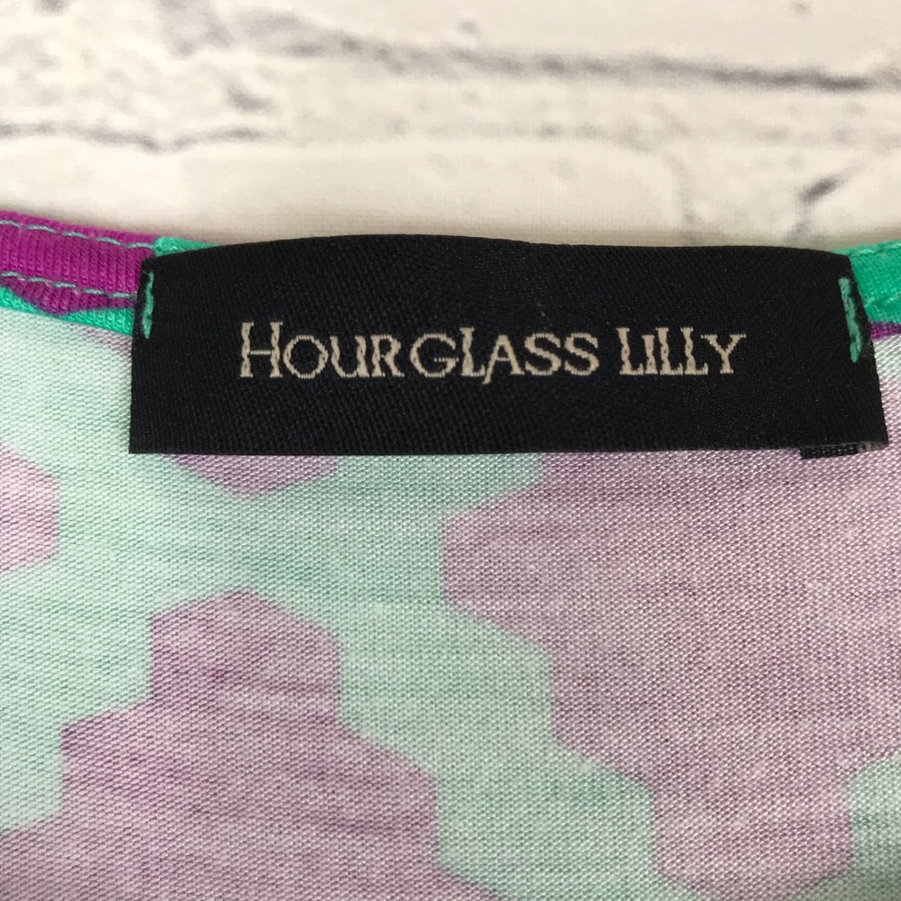 HourGlass Lilly Purple and Blue Tunic🌻 - Picture 3 of 4
